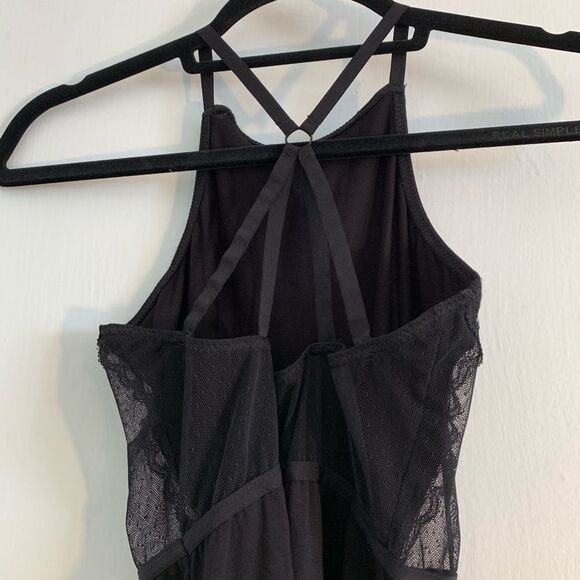 Tahari High Neck Cutout Bodysuit - Picture 4 of 5